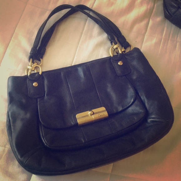 Coach Shoulder Bag - Picture 1 of 5